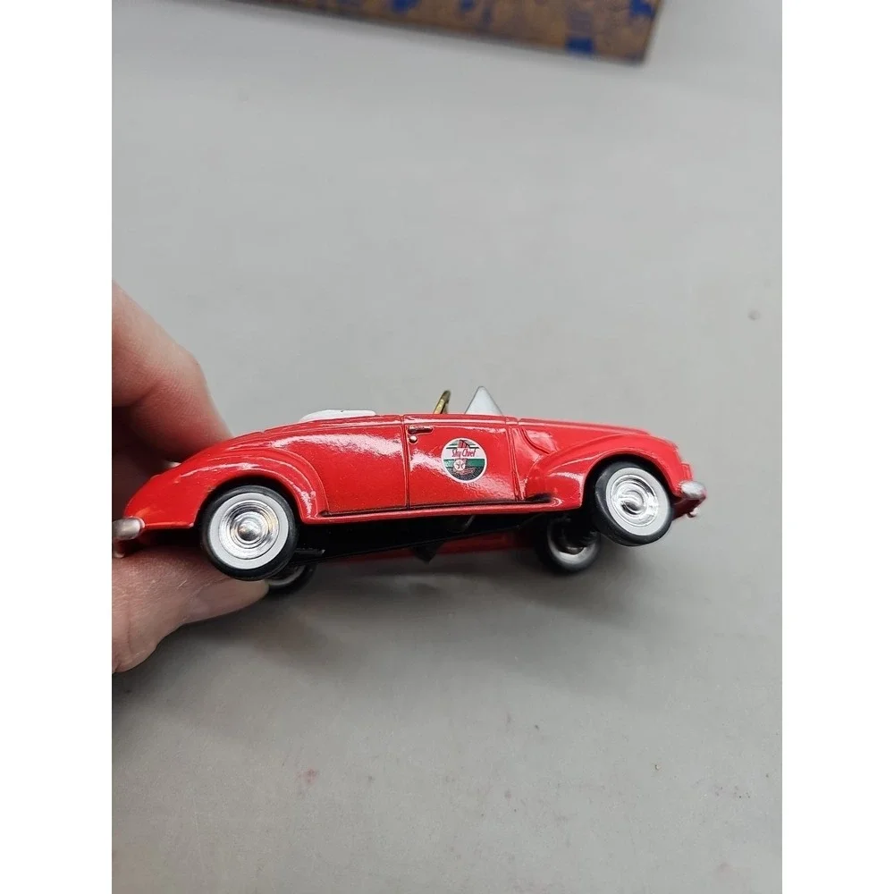 VINTAGE GEARBOX TEXACO SKY CHIEF RED‎ FORD DELUXE COUPE DIECAST PEDAL CAR